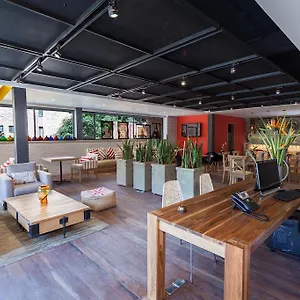 *** Hotel Mika Colômbia